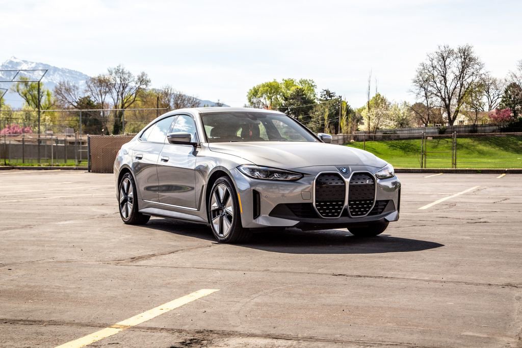 Certified 2023 BMW i4 eDrive35 w/ Premium Package image 7