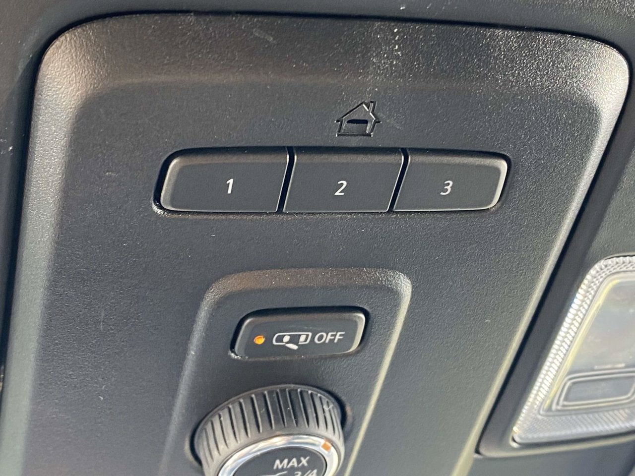 Used 2022 Chevrolet Tahoe LT AWD/4WD image 43