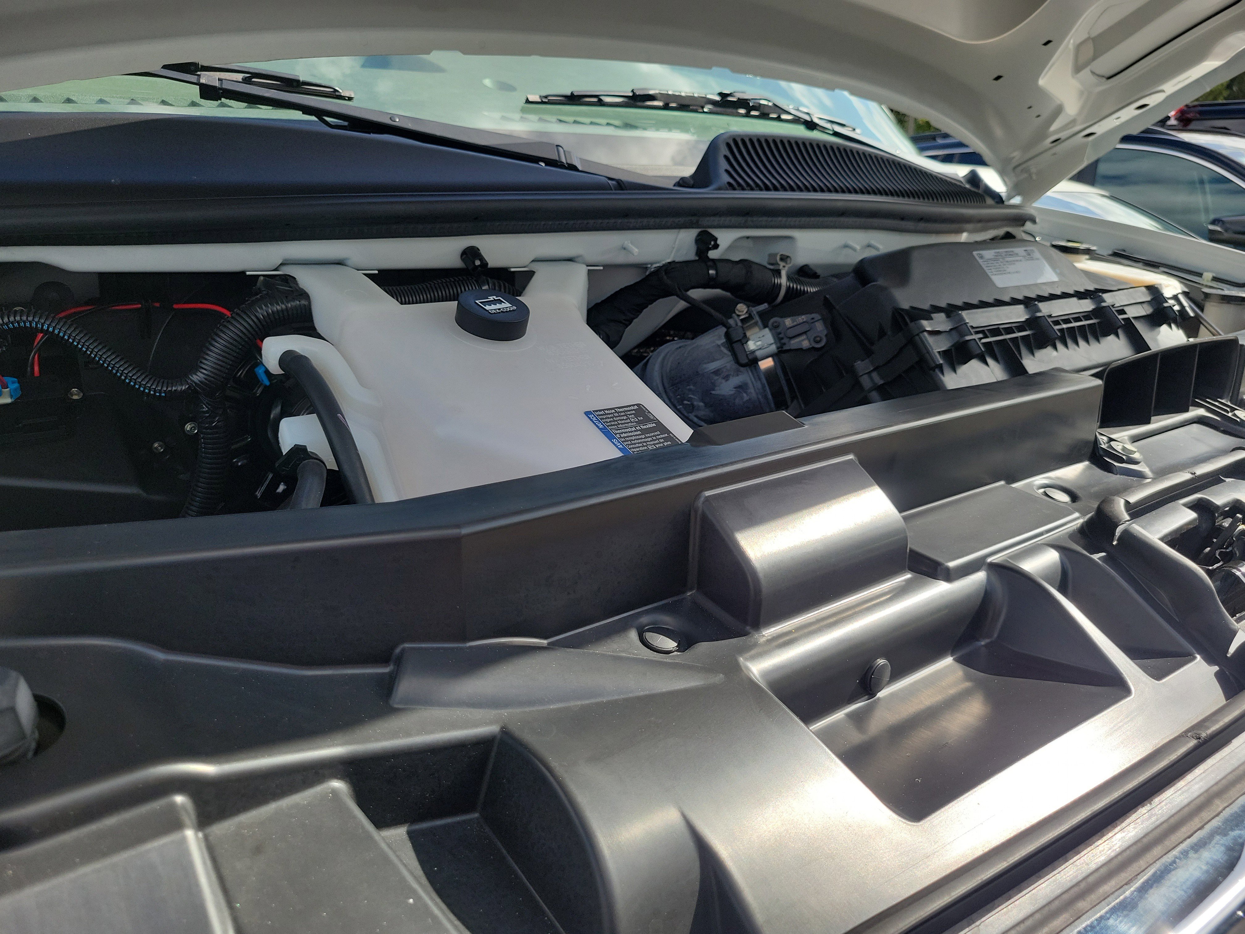 Used 2024 GMC Savana 2500 w/ Driver Convenience Package image 23