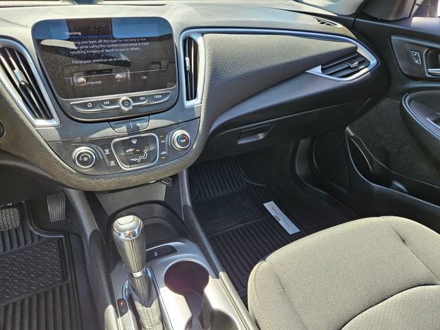 Used 2020 Chevrolet Malibu RS FWD image 21