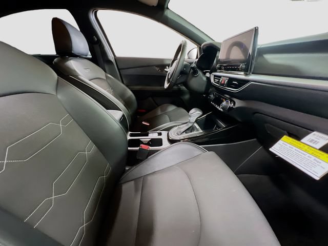 Certified 2024 Kia Forte GT-Line FWD image 27