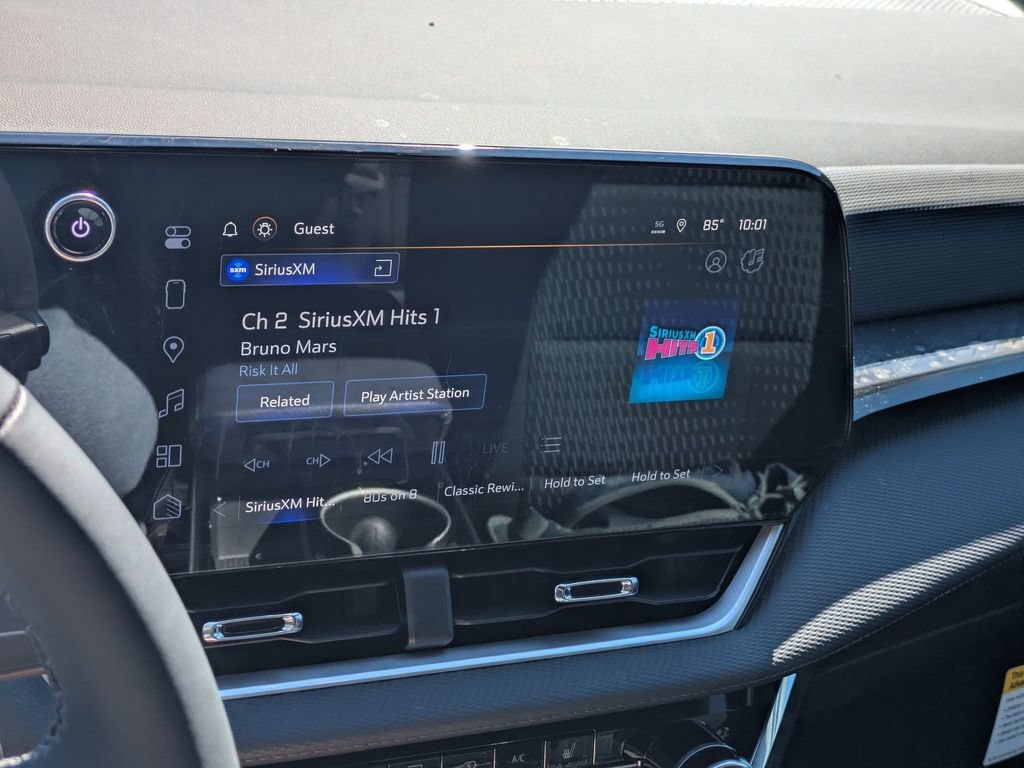 New 2026 Chevrolet Equinox LT w/ Safety and Technology Package FWD image 16
