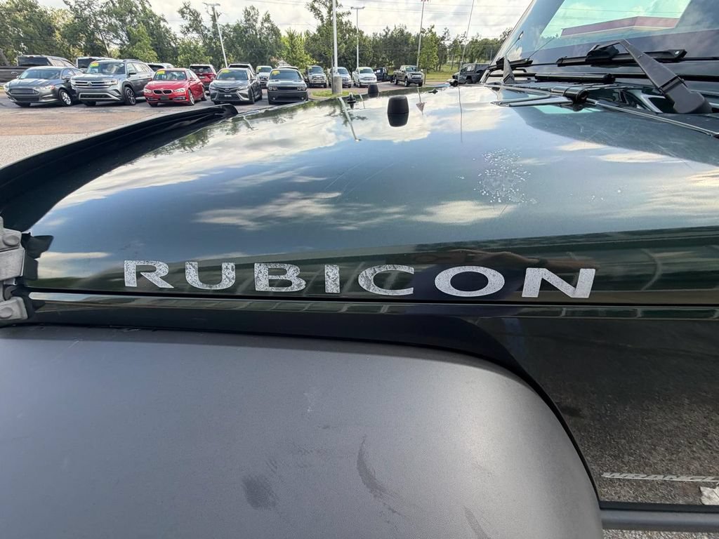 Used 2012 Jeep Wrangler Rubicon w/ Dual Top Group AWD/4WD image 9
