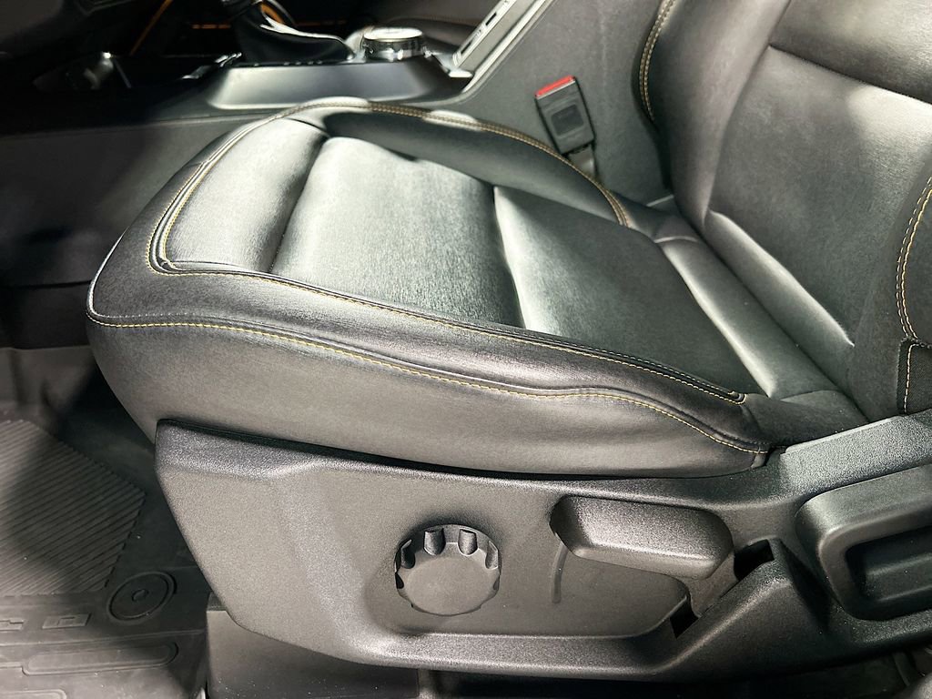 Used 2024 Ford Bronco Badlands image 19