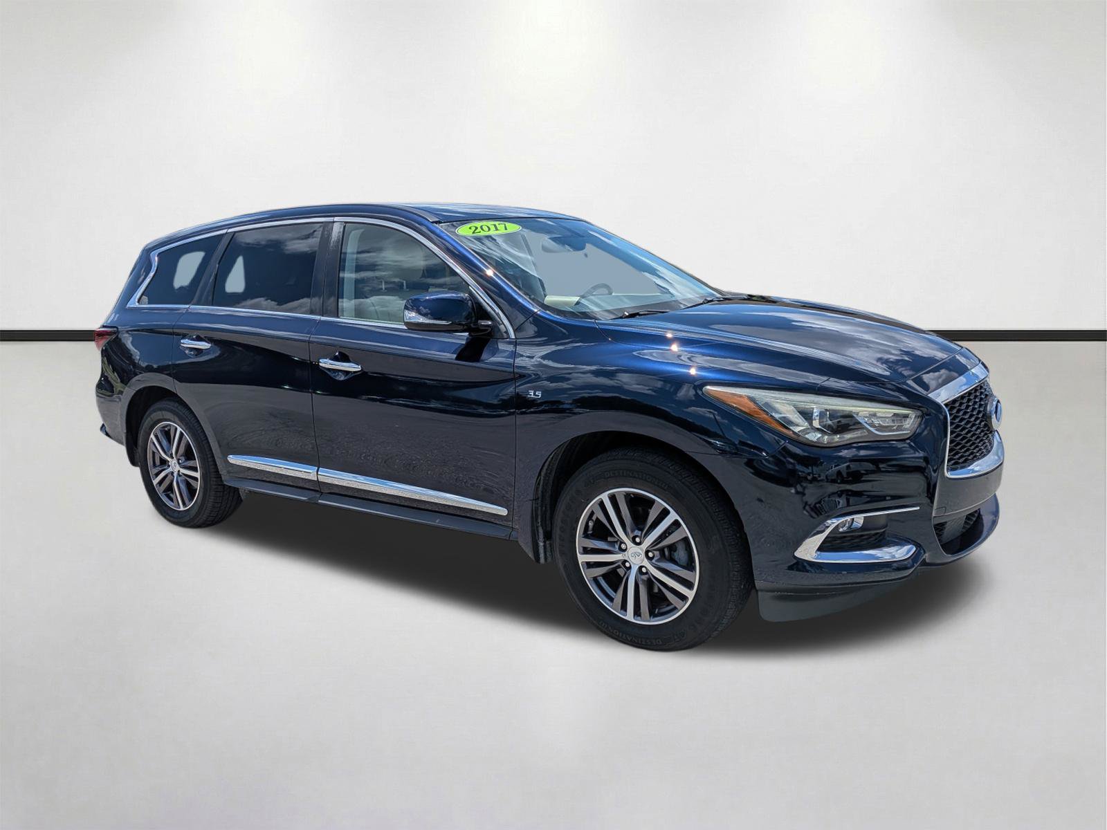 Used 2017 INFINITI QX60 FWD image 1