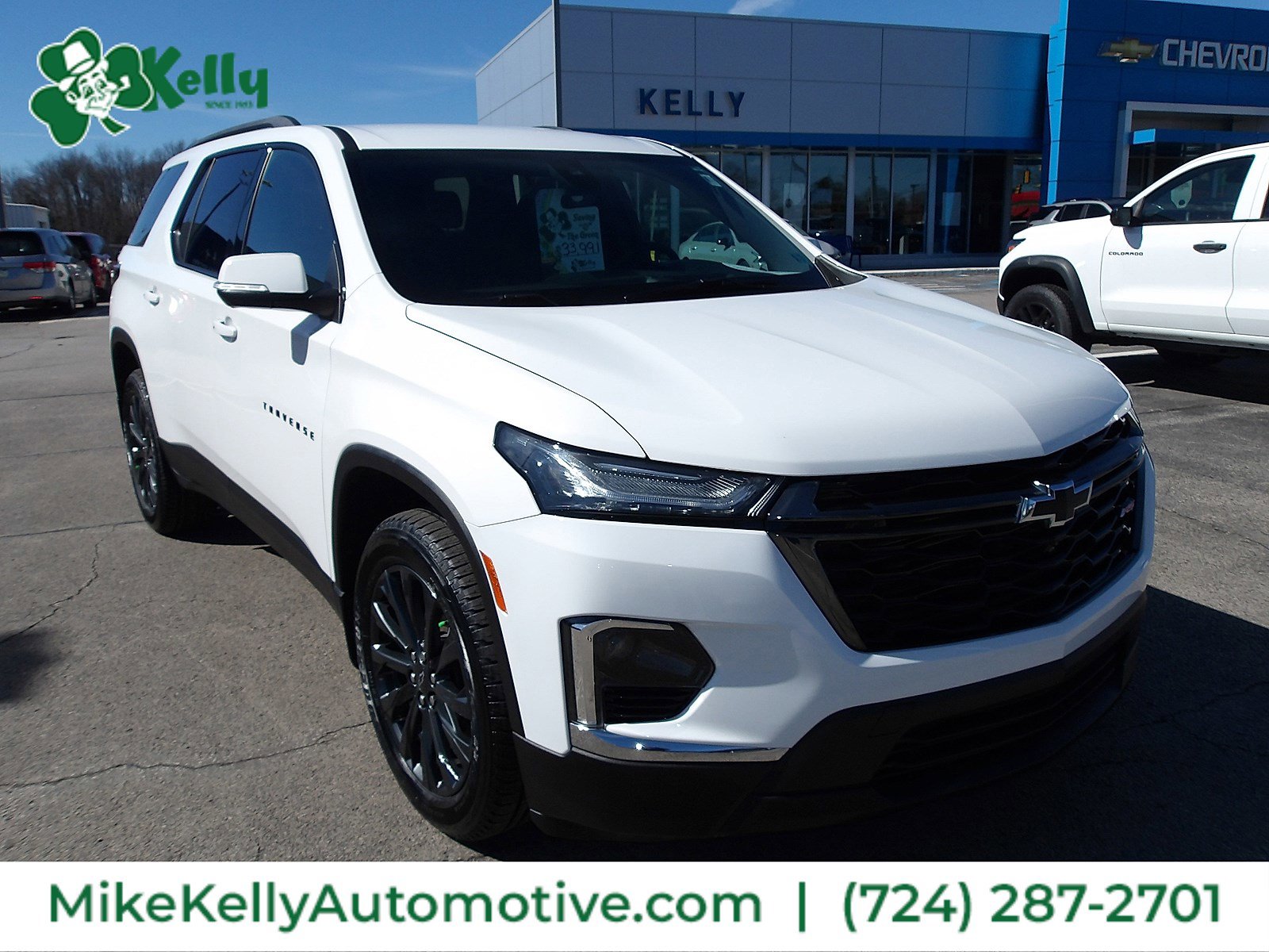 Used 2023 Chevrolet Traverse RS w/ LPO, Floor Liner Package FWD image 1