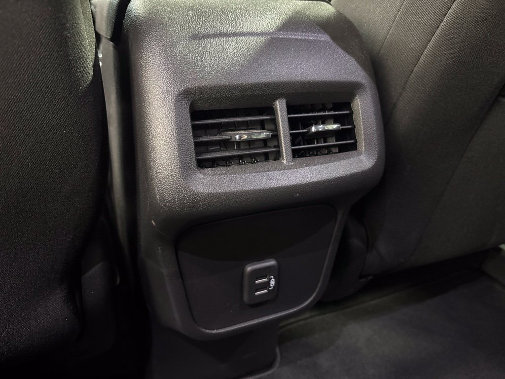 Used 2024 Chevrolet Equinox LT AWD/4WD image 33