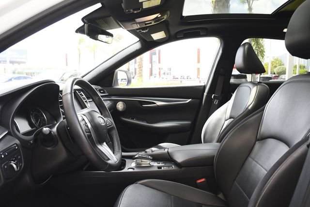 Used 2023 INFINITI QX50 Sport image 19