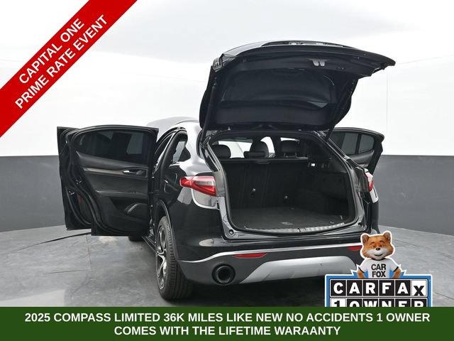 Used 2022 Alfa Romeo Stelvio Ti w/ Active Assist Plus Package AWD/4WD image 64