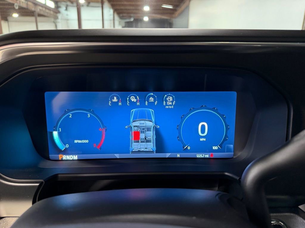 Used 2025 Ford F250 Platinum w/ Platinum Plus Package image 16