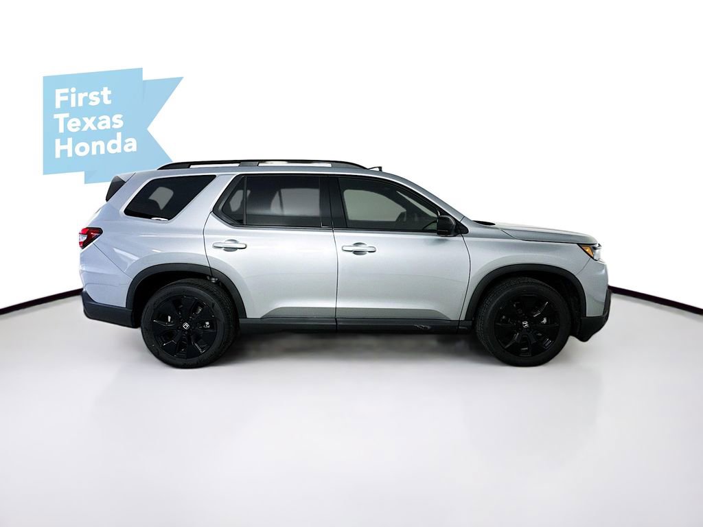 New 2026 Honda Pilot Black Edition image 9