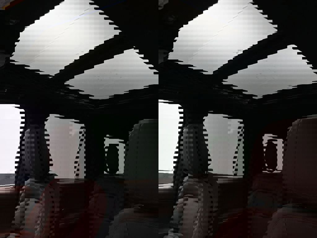 New 2026 Lincoln Navigator Reserve image 25