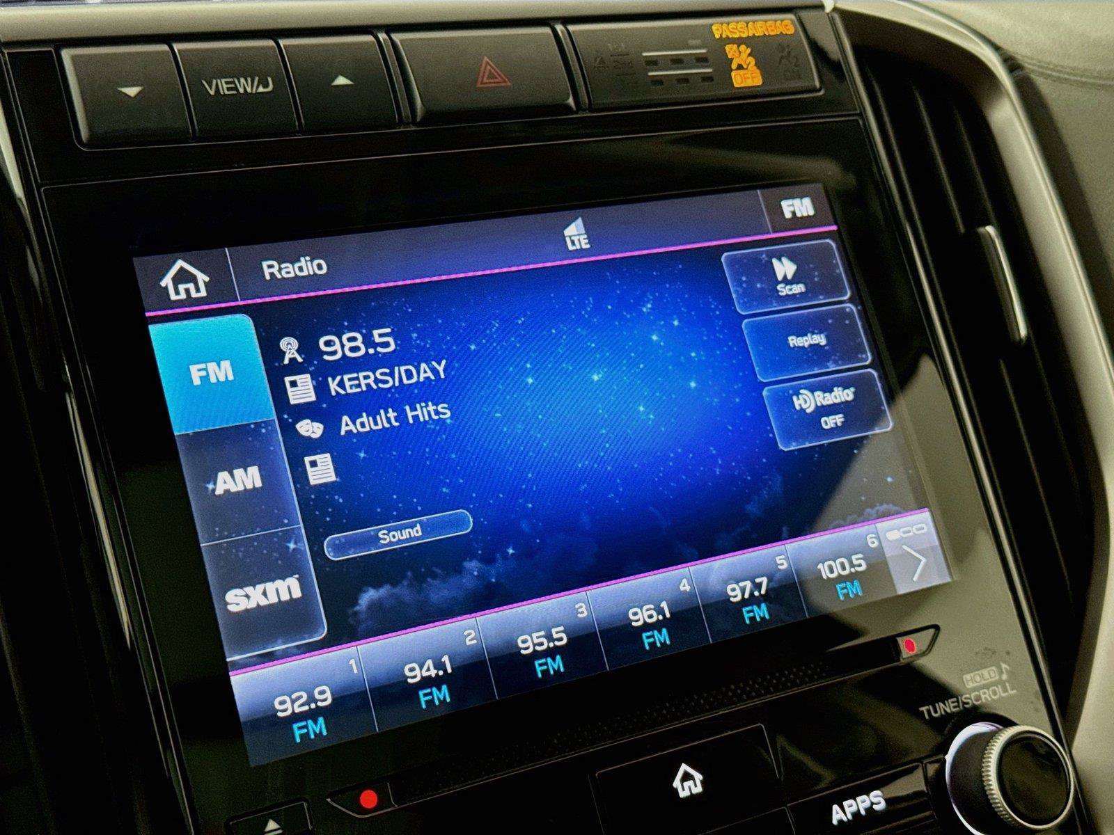 Used 2022 Subaru Ascent Touring AWD/4WD image 25