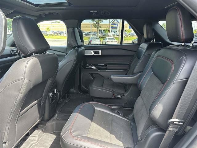 Used 2023 Ford Explorer ST-Line w/ Class IV Trailer Tow Package AWD/4WD image 10