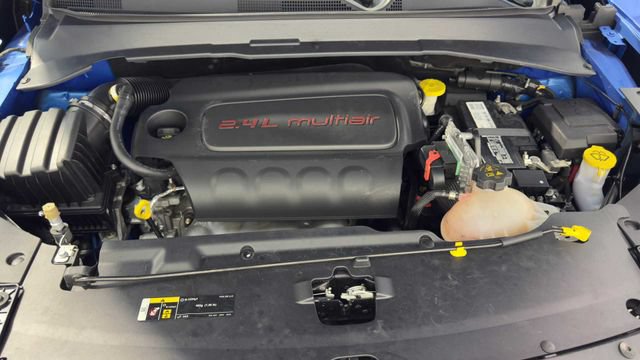 Used 2022 Jeep Compass Latitude FWD image 33