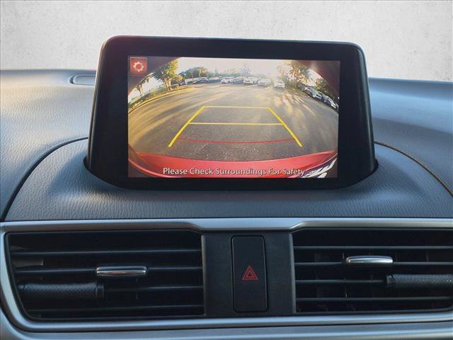 Used 2017 MAZDA MAZDA3 Touring FWD image 13