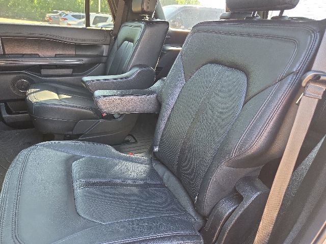 Used 2020 Ford Expedition Limited AWD/4WD image 7