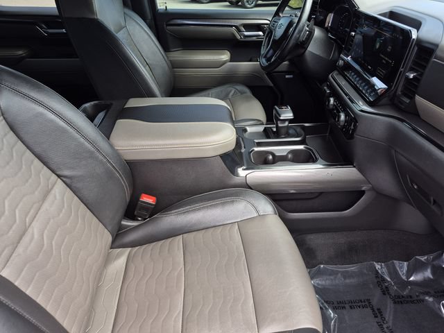 Used 2024 Chevrolet Silverado 1500 ZR2 w/ Technology Package AWD/4WD image 23