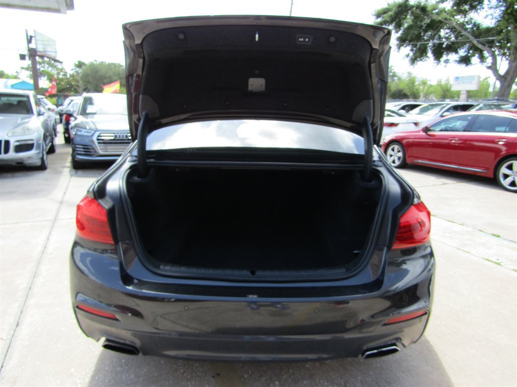 Used 2019 BMW 540i w/ M Sport Package RWD image 7