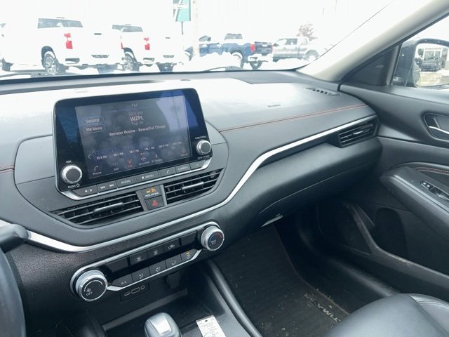 Used 2020 Nissan Altima 2.5 SR image 19