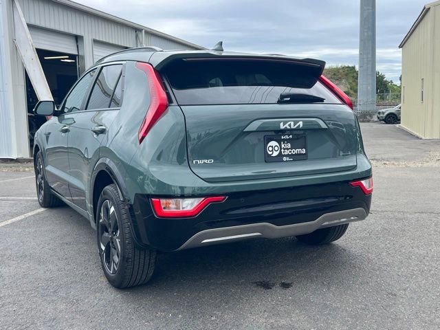Certified 2025 Kia Niro Wind w/ Wind Preserve Package FWD image 11
