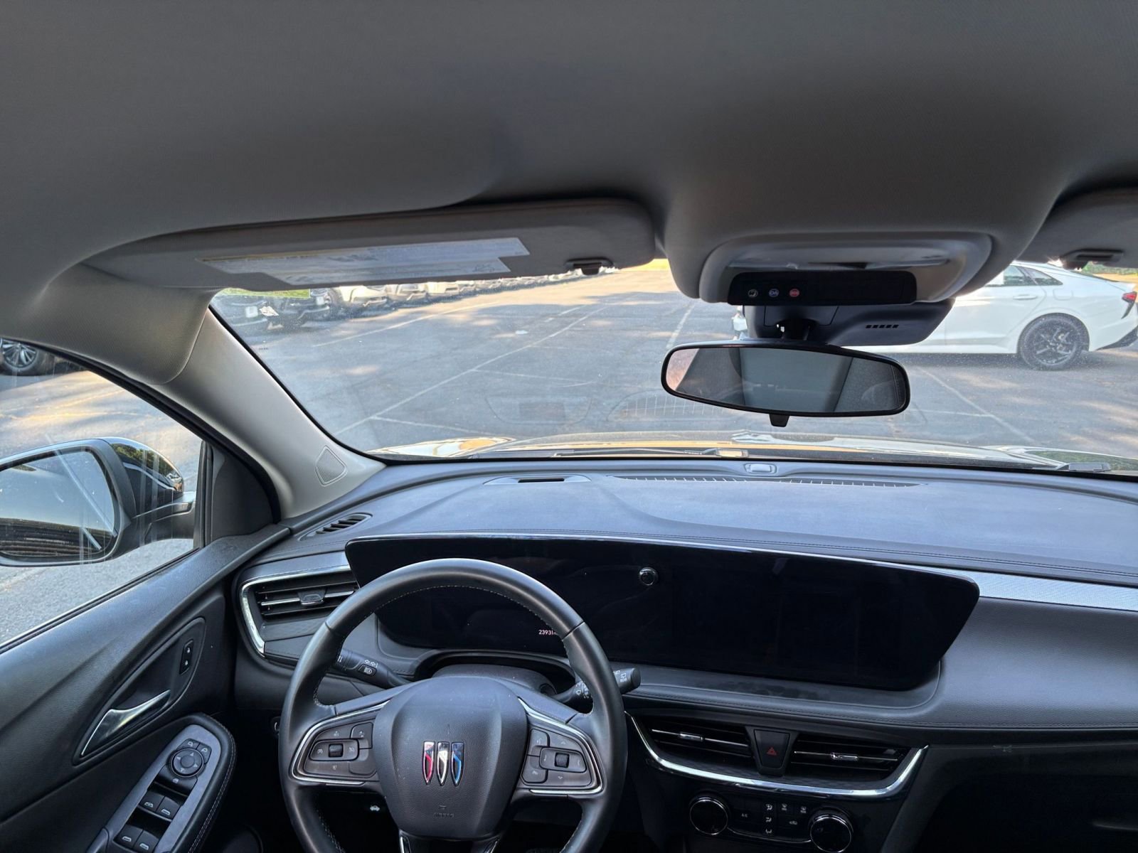 Used 2025 Buick Encore GX Preferred image 33