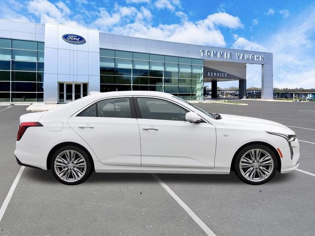 Used 2026 Cadillac CT4 Premium Luxury RWD image 5
