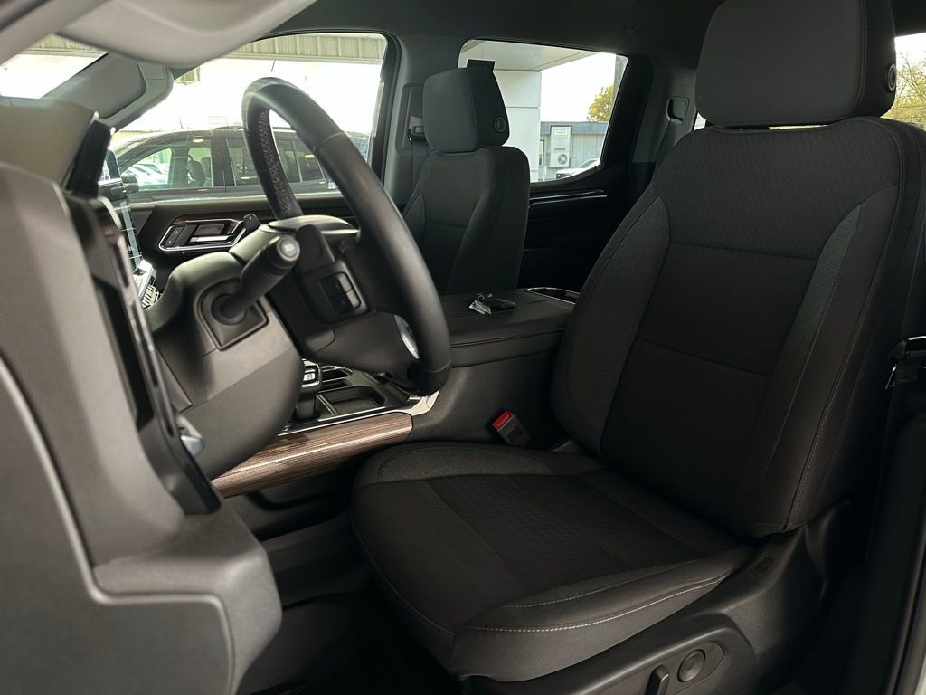 Certified 2024 Chevrolet Silverado 1500 RST image 13