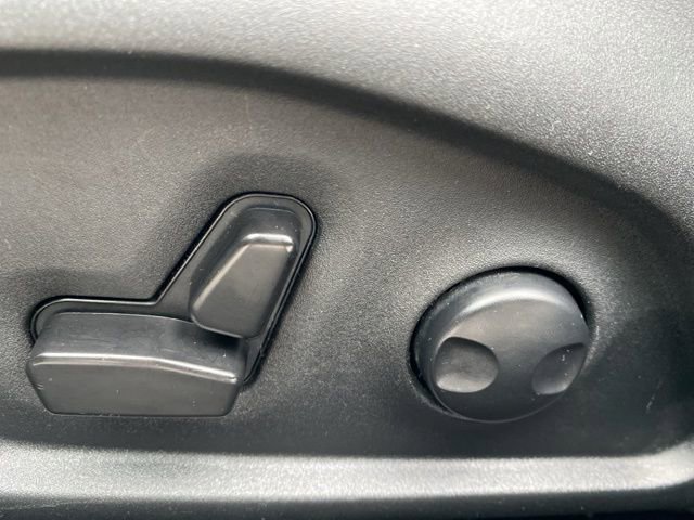 Used 2023 Jeep Compass Limited w/ Sun and Sound Group image 16