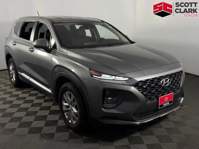 Used 2019 Hyundai Santa Fe SE FWD image 1