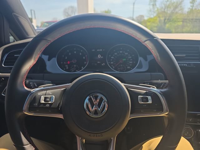 Used 2021 Volkswagen GTI S image 12
