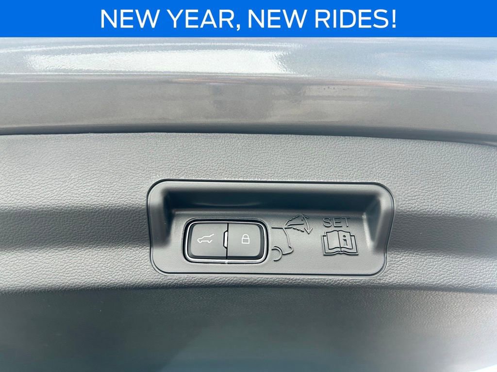 New 2026 Ford Explorer ST w/ Sun And Sound Package image 44