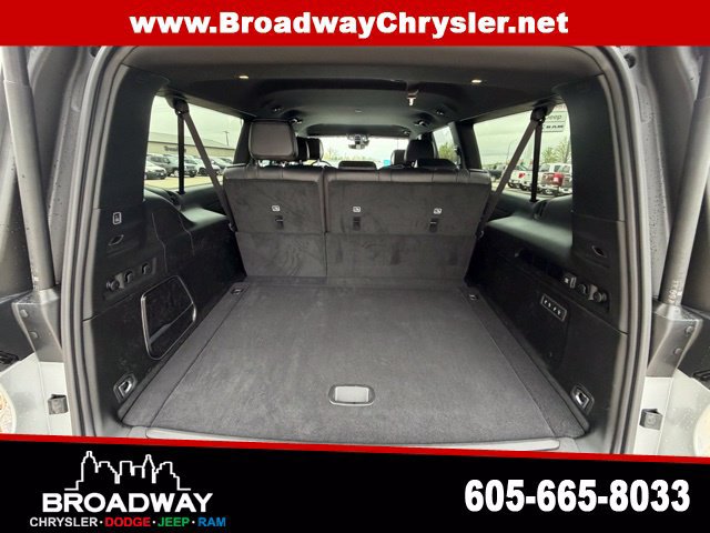 New 2026 Jeep Grand Wagoneer L Limited AWD/4WD image 13