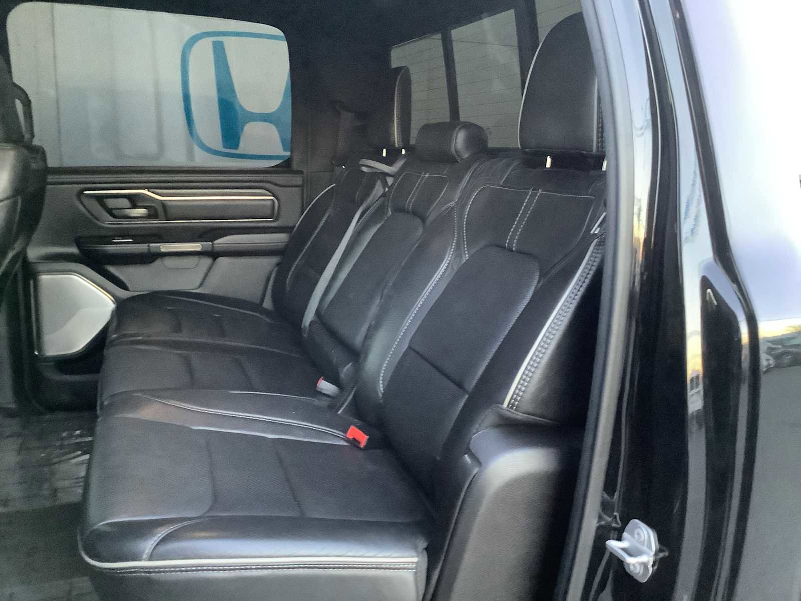 Used 2019 RAM 1500 Limited AWD/4WD image 14