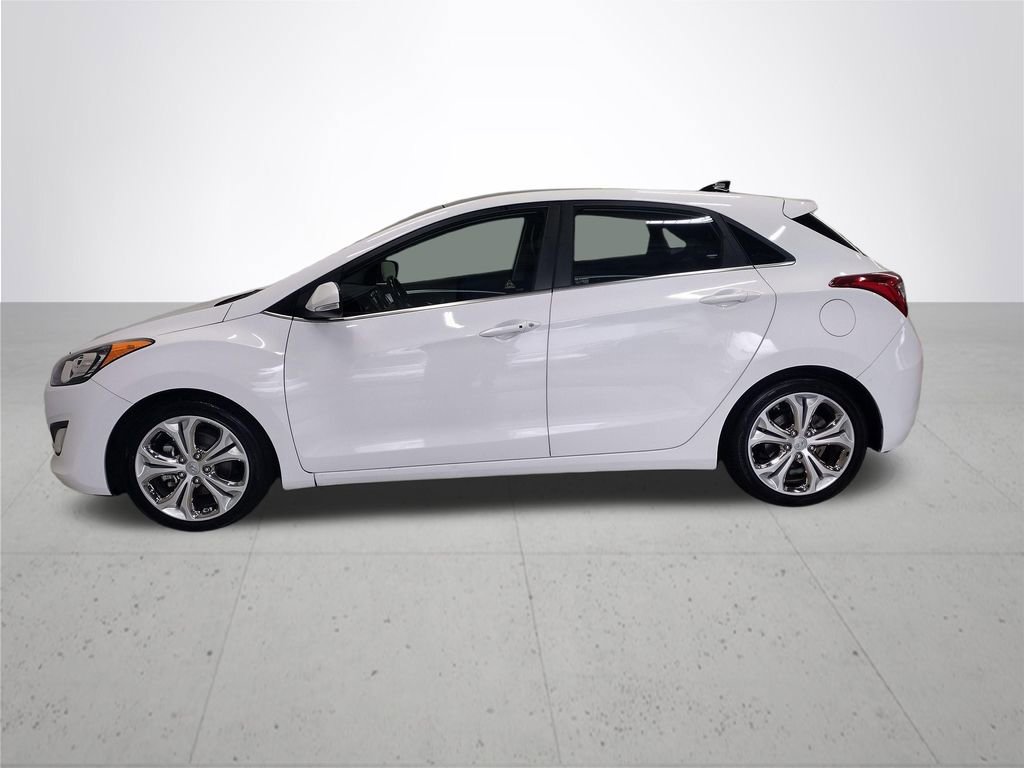 Used 2014 Hyundai Elantra GT w/ Option Group 03 FWD image 10