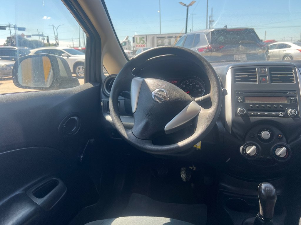 Used 2014 Nissan Versa Note S FWD image 17