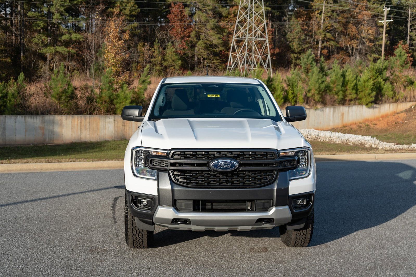 New 2025 Ford Ranger XLT w/ FX4 Off-Road Package image 2