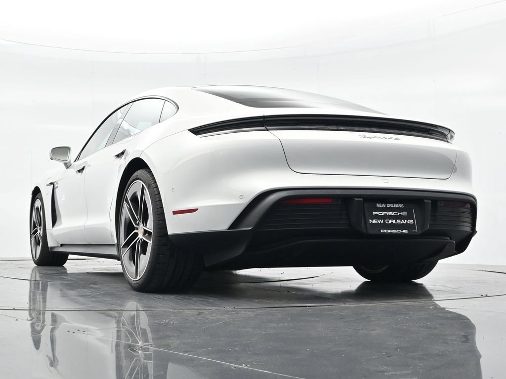 Certified 2025 Porsche Taycan 4S AWD/4WD image 26