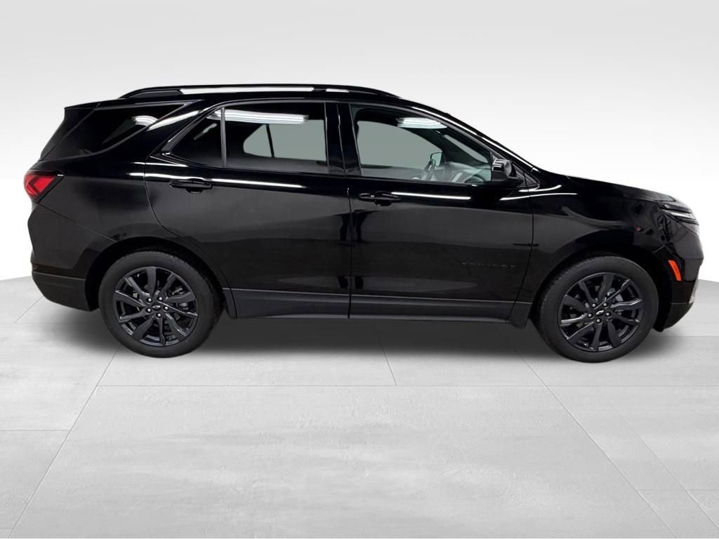 Certified 2024 Chevrolet Equinox RS FWD image 6