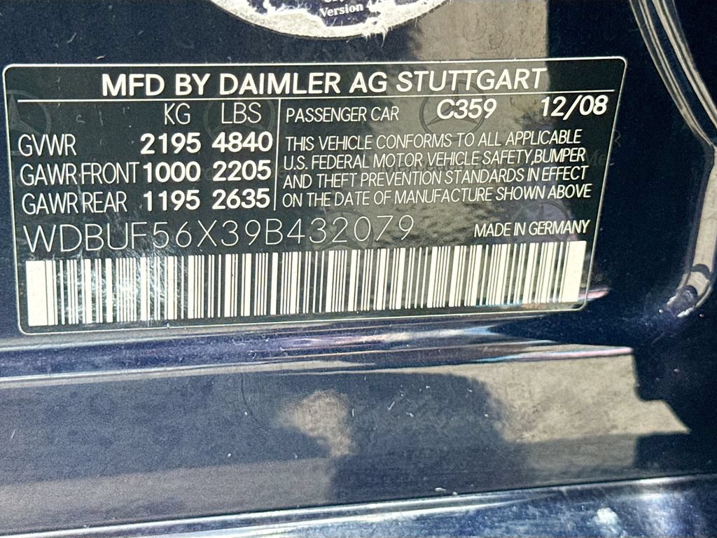 Used 2009 Mercedes-Benz E 350 Sedan image 41
