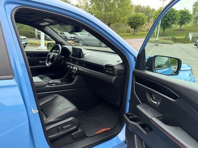 Certified 2023 Honda Pilot TrailSport image 28