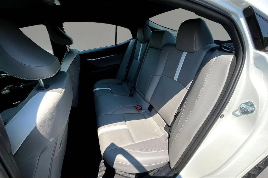Used 2025 Toyota Camry SE w/ Convenience Package AWD/4WD image 19