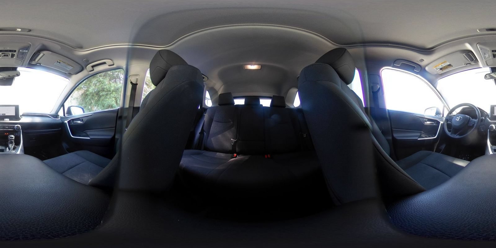 Used 2025 Toyota RAV4 XLE w/ Convenience Package AWD/4WD image 43