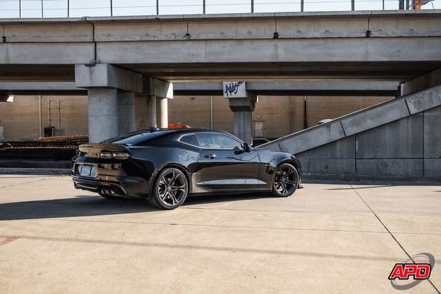 Used 2020 Chevrolet Camaro SS image 21
