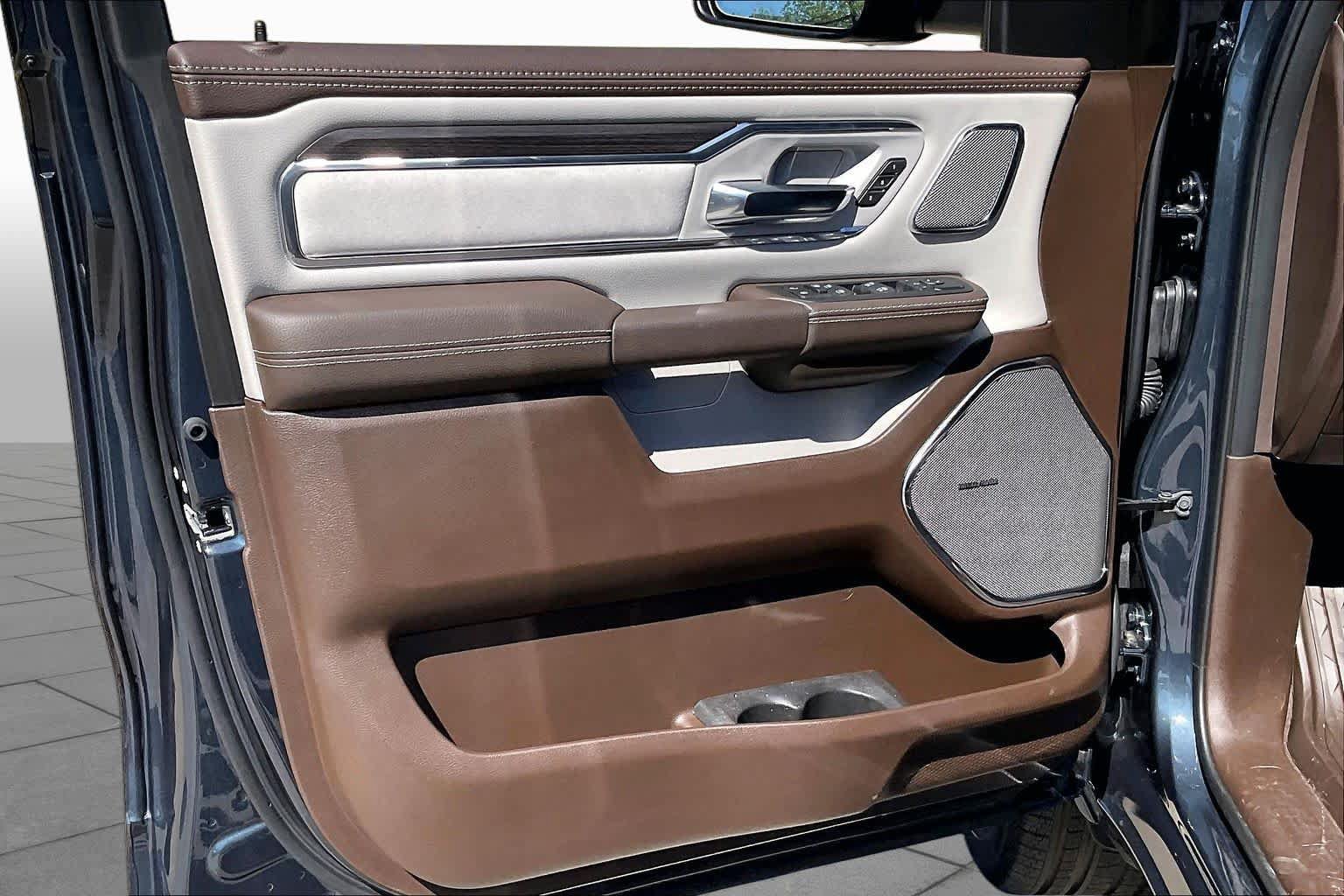 New 2027 RAM 1500 Laramie AWD/4WD image 10