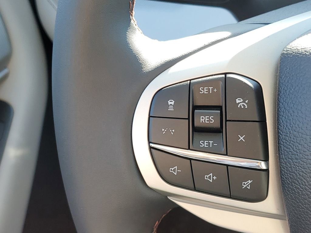 New 2026 Ford Explorer Active w/ Active Comfort Package image 15