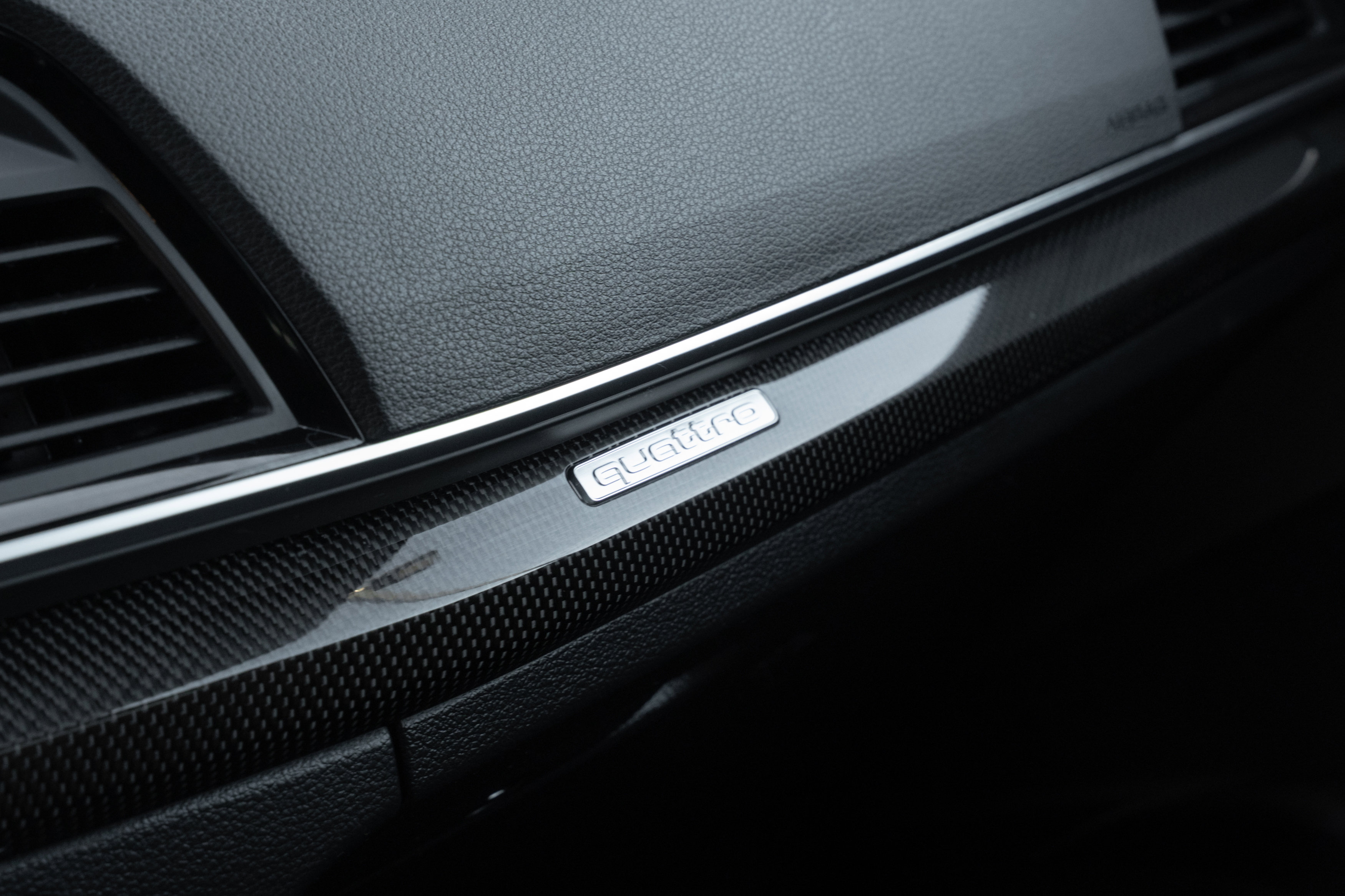 Certified 2022 Audi SQ5 Premium Plus w/ Premium Plus Package image 18