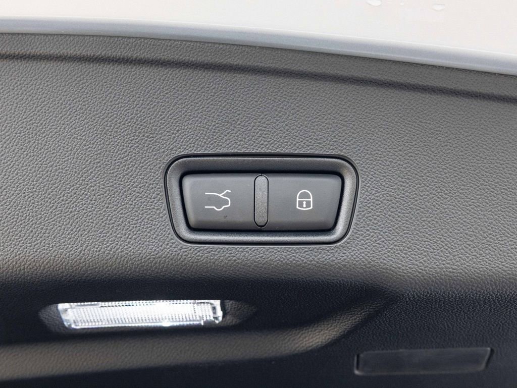 New 2026 Maserati Grecale Modena image 55