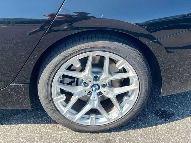 Used 2025 BMW 330i xDrive Sedan AWD/4WD image 16