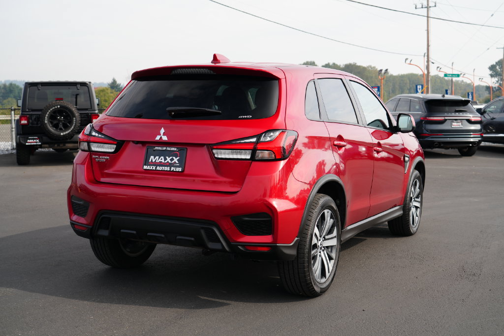Used 2024 Mitsubishi Outlander Sport ES AWD/4WD image 9